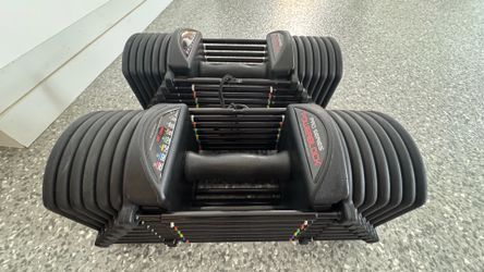 Adjustable dumbbells