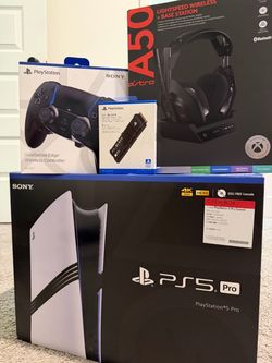 PS5 PRO BUNDLE (OPEN BOX)