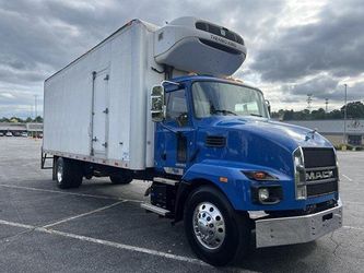 2023 Mack MD