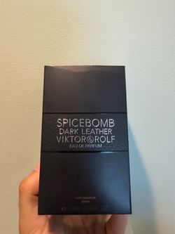 BNIB SPICEBOMB DARK LEATHER BY VIKTOR AND ROLF