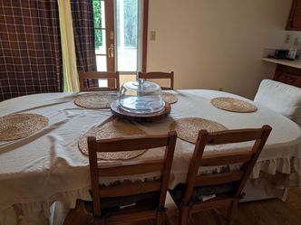 4 dining chairs
