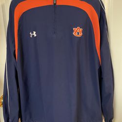 Under Armour Team Issued Auburn Tigers Men’s Size Large Jacket Pullover