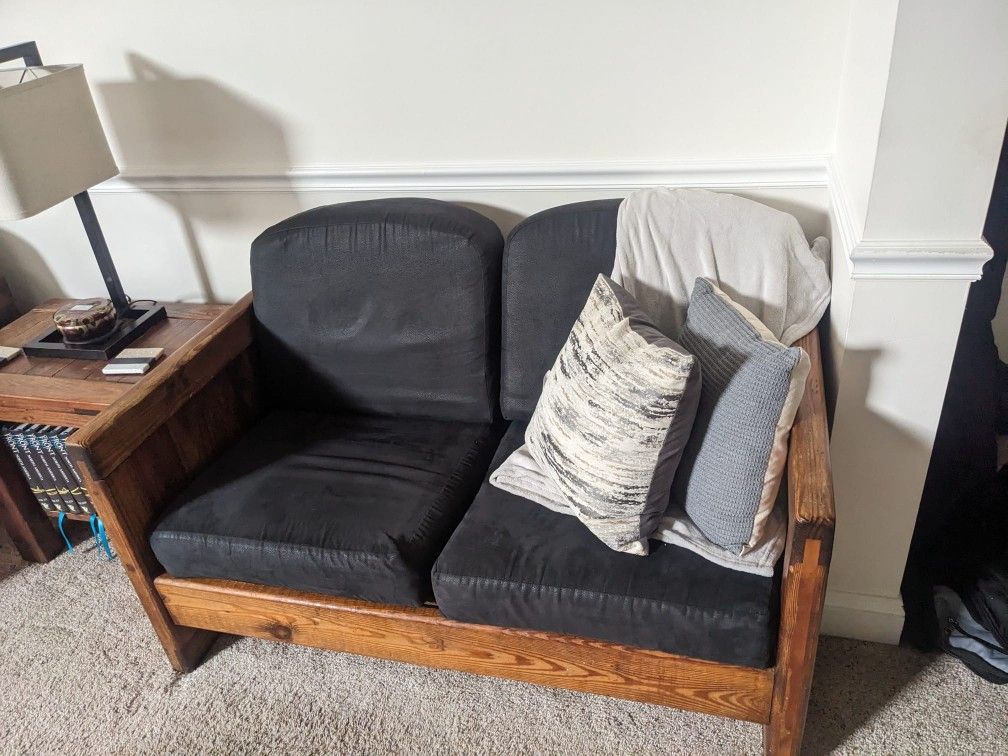Love Seat - FREE DELIVERY WITH IN 15 MILES- BEST OFFER