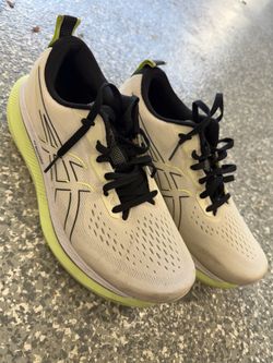 ASICS GlideRide Max Men’s Size 9 – 38 Miles – Excellent Condition