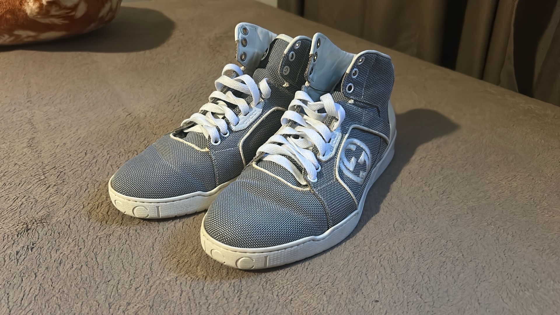 Gucci High top Shoes 