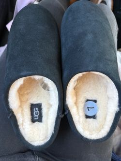 UGG Elea Slip on