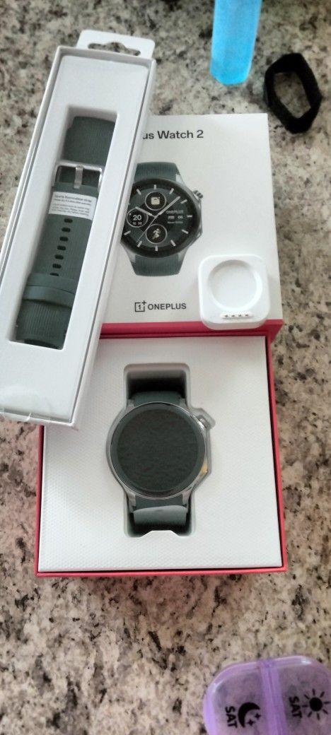 OnePlus Smart Watch 2 (With Extra Strap)