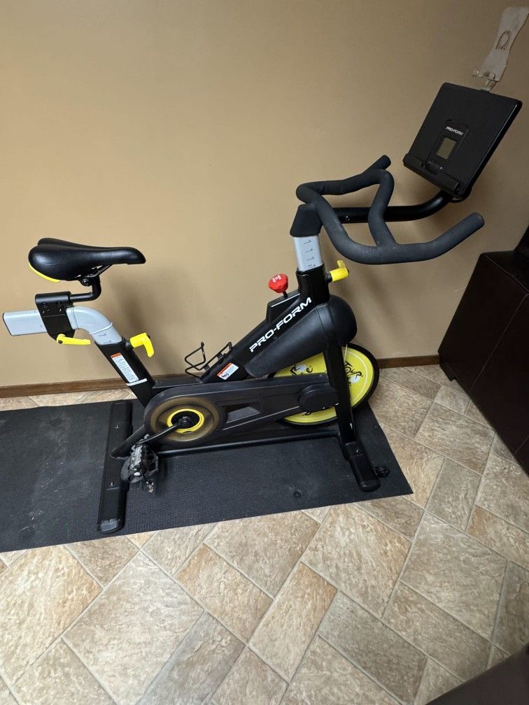 PRO-FORM Exercise Bike