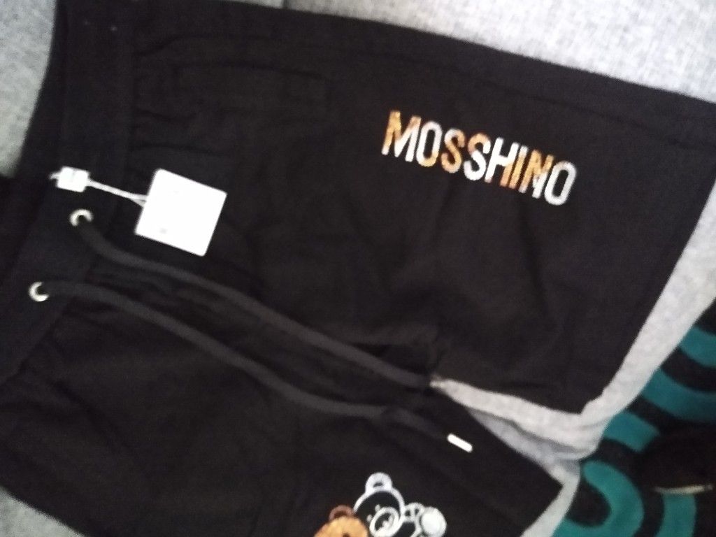 Moschino Short Size Xl