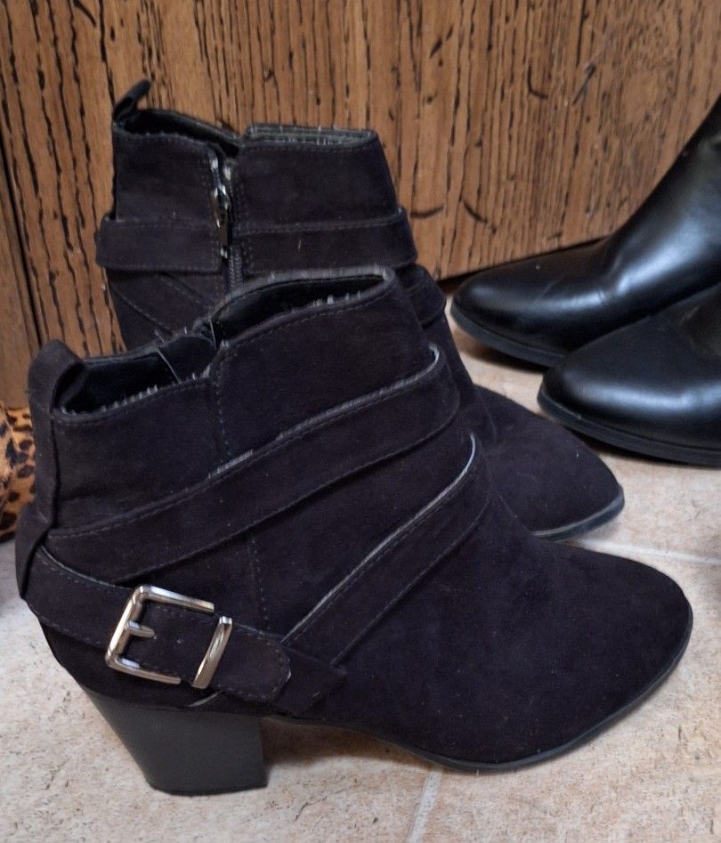 Black Boots