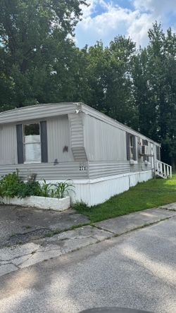 Trailer home