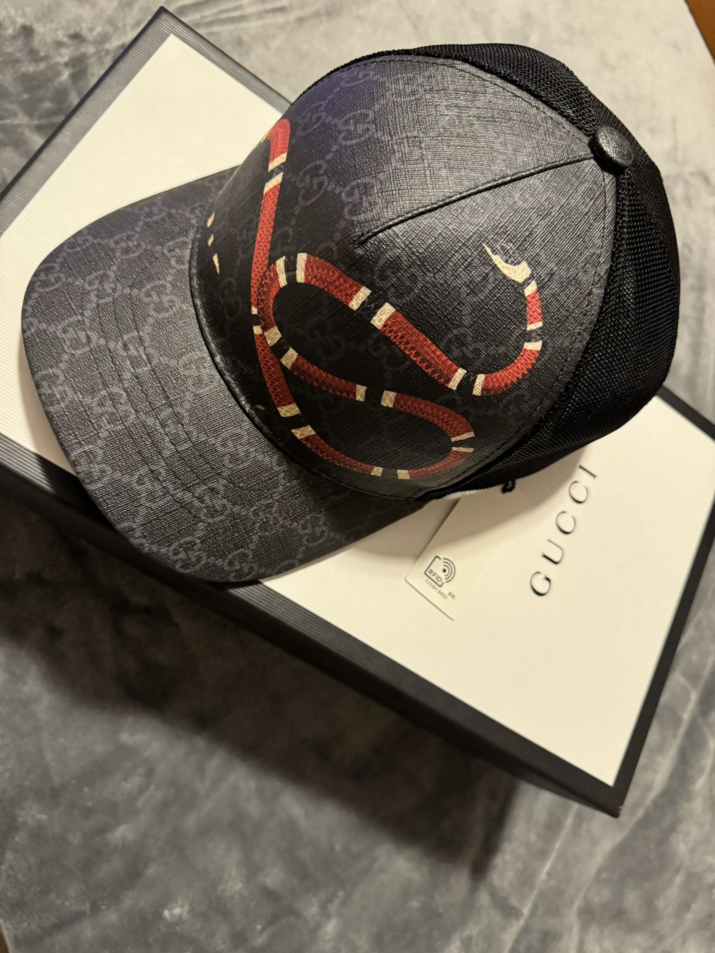 Gucci Original XL Kingsnake Print GG Supreme Baseball Hat With Box /Tag / Receipt Used  