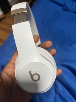 Beats solo 4