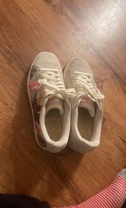 Floral Puma Sneakers