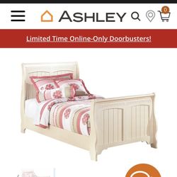 Twin Size Sleigh Bed 