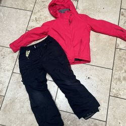 Roxy Girls Snowboarding Jacket and Pants 