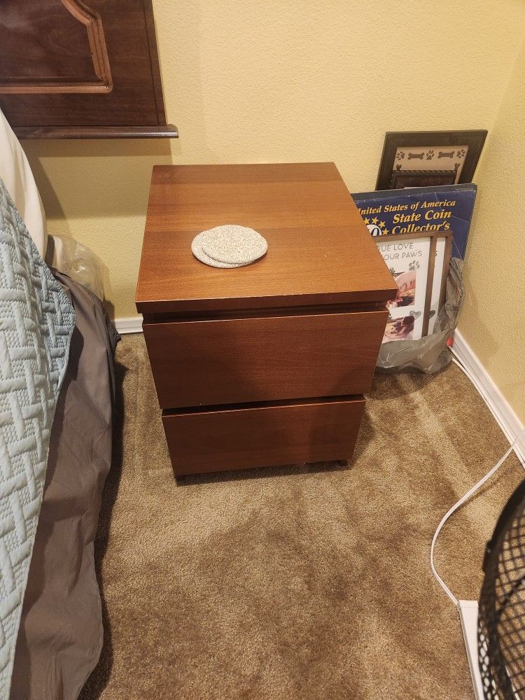 2 Small Night stands for Sale in Fontana, CA OfferUp