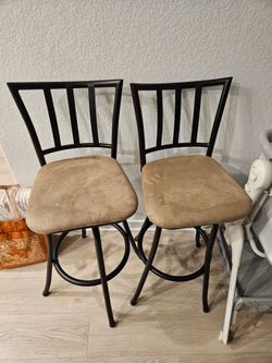 Bar chairs