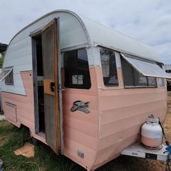 Vintage 1958–1962 Shasta Canned Ham Trailer – Clean Title – Van Nuys Built