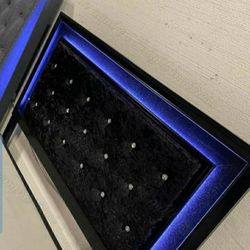 🛏️💥 BED FRAME BLACK VELVET WITH LED LIGHT  MICAH  🔵 QUEEN $475 💥💥