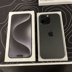 iPhone 15 Pro Max *256GB*