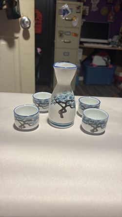 Saki Ceramic Set