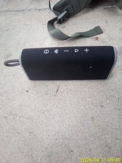 10Reverb Portable B/T Speaker