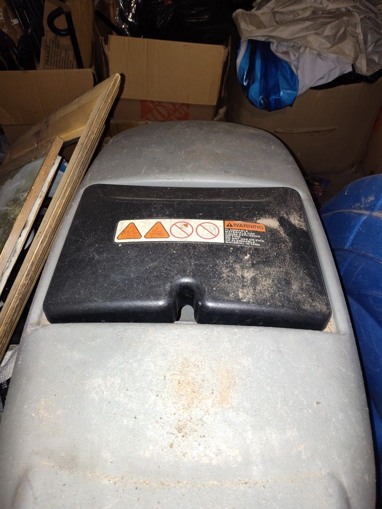 Saber Floor Scrubber