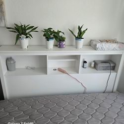Full Size Storage Bed + 6 Drawers + Bookshelf Headboard + Mattress