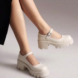 Chunky Cream Platform Mary Jane Shoes, Size 7, MSRP $56