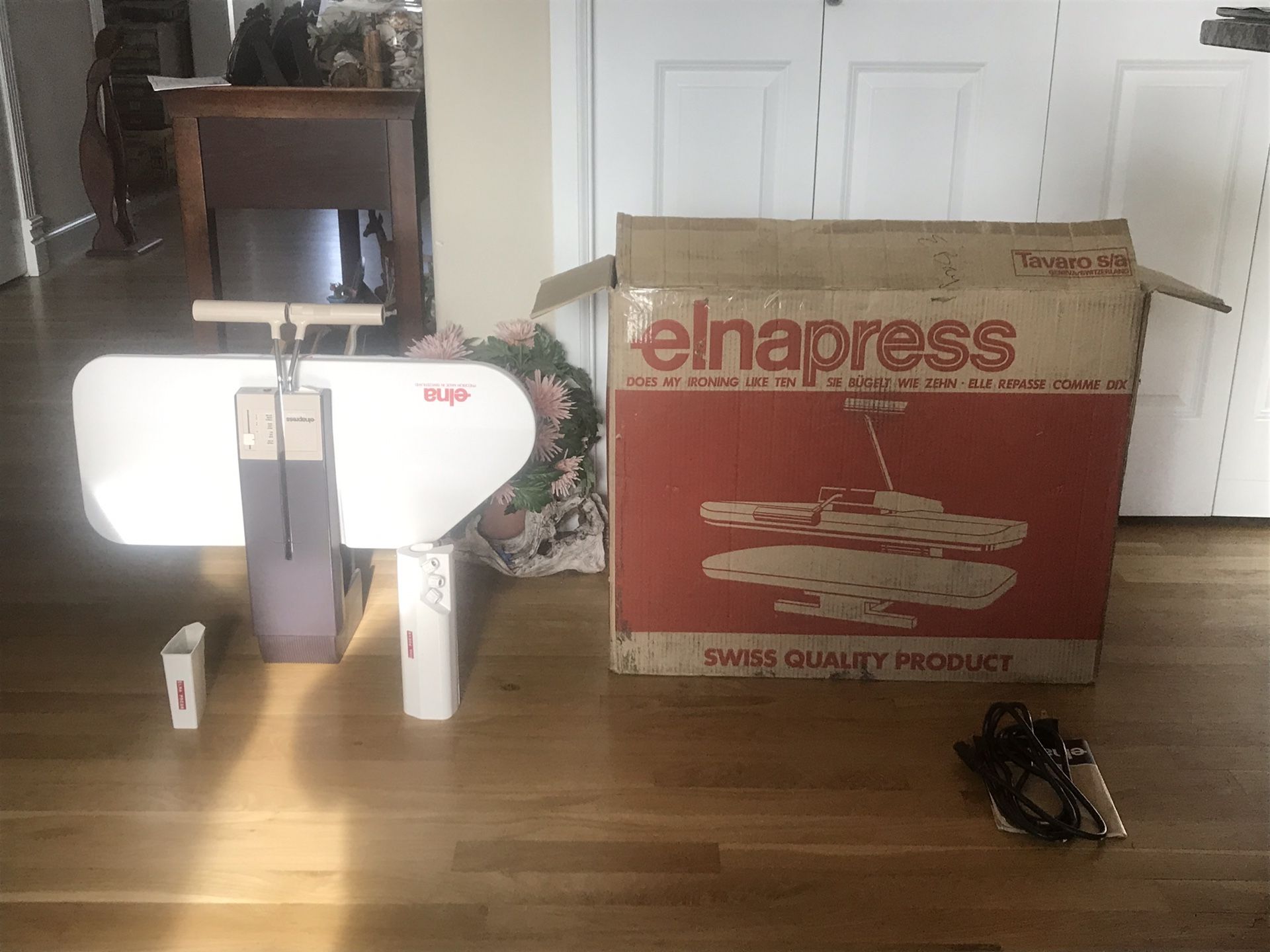 Elna Press EP21 electronic ironing press for Sale in Orting, WA OfferUp