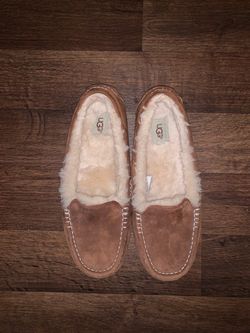 Ugg slippers