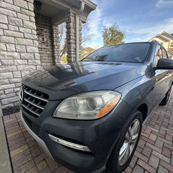 Mercedes Benz ML350 