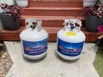 PROPANE TANKS 20LB
$20 EACH, 2 TANKS AVAILABLE