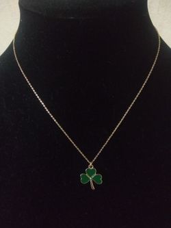 LUCKY NECKLACE