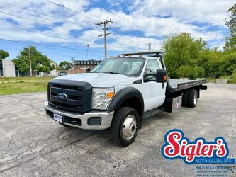 2013 Ford F550 Super Duty Regular Cab & Chassis