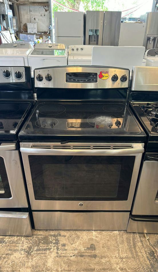 GE Stainless Steel Electric Range Self-Clean