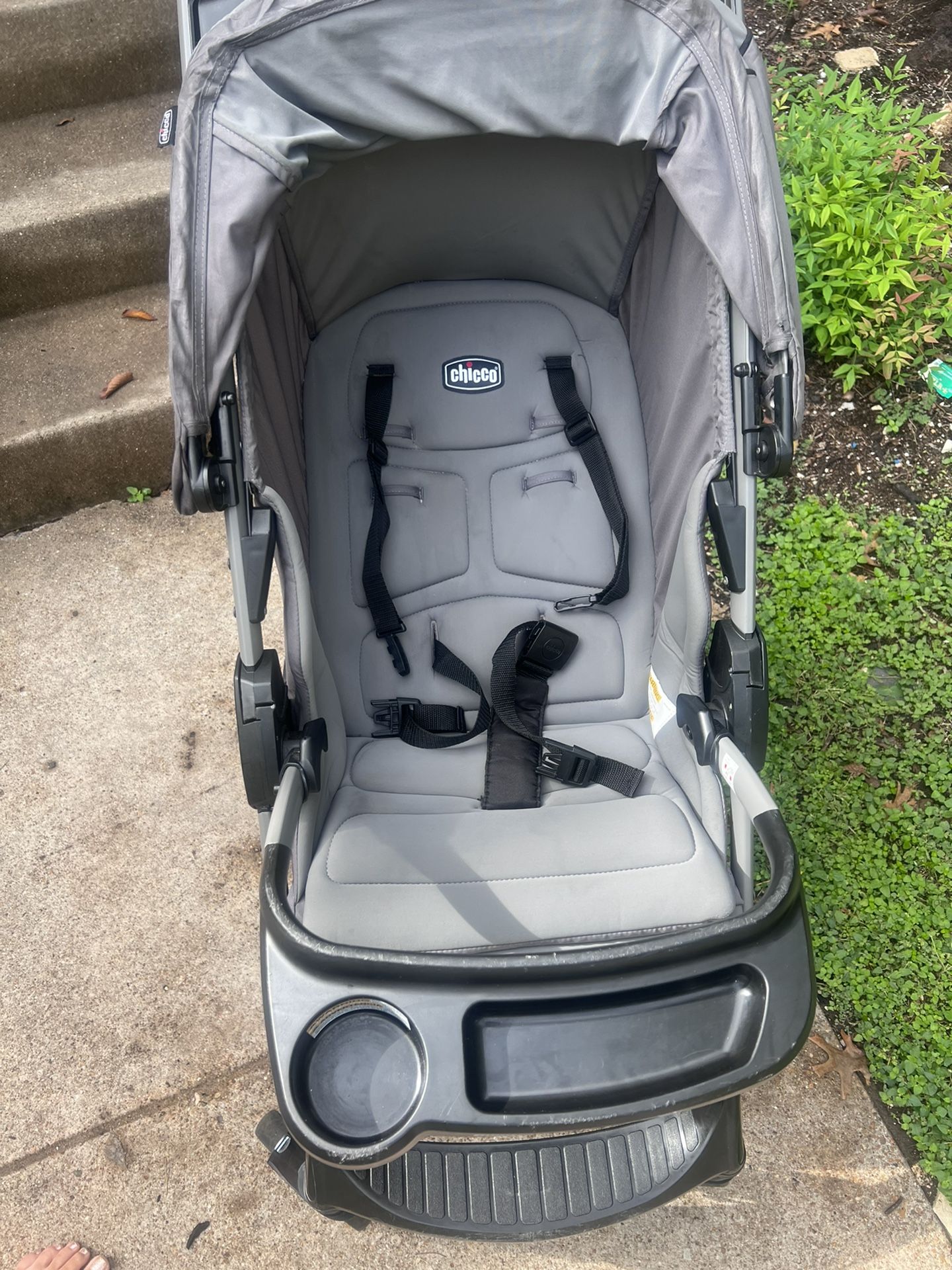 Chico Bravo Quick Fold stroller