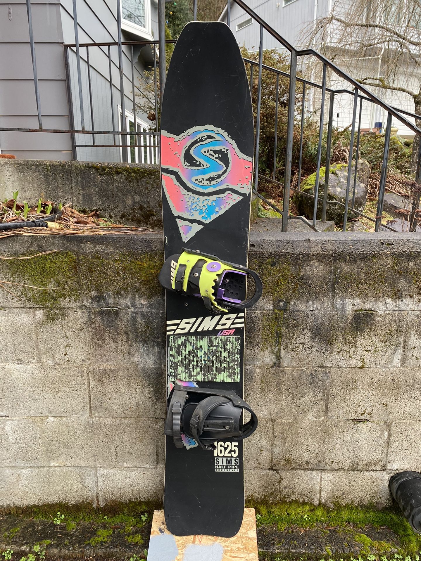Vintage Sims Half Pipe Freestyle Snowboard for Sale in Gladstone