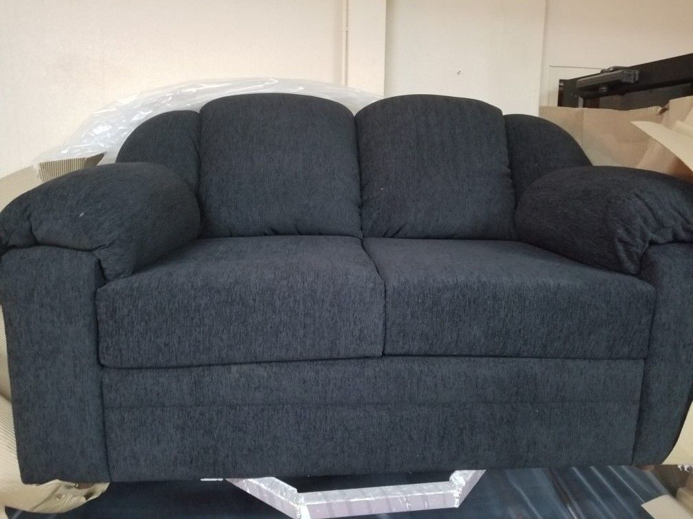 New 2 Pcs Sofas Set Only $899