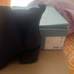 Tom’s Boots, Black, Size Women’s 6.5