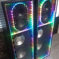 (2) WELTON PRO STUDIO TOWERS 