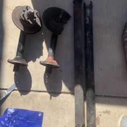 Datsun 510 Front Struts And Drive Shafts 