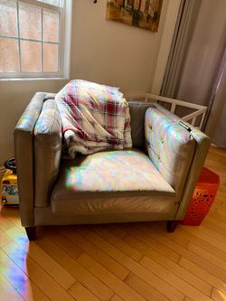 Grey Italian real leather chair in good condition