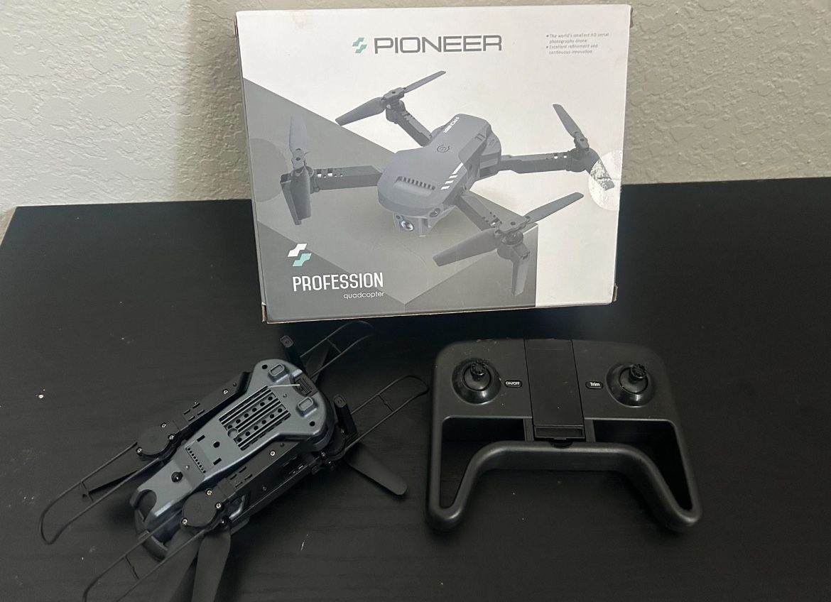 Flying Drone - Brand New $75