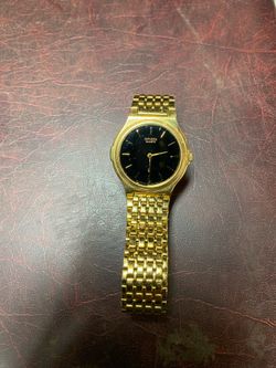 Vintage Citizen Quartz Classic Dainty Gold Watch