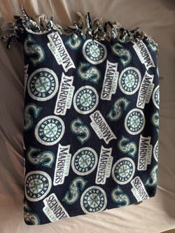 Homemade fleece Mariners No See Blanket