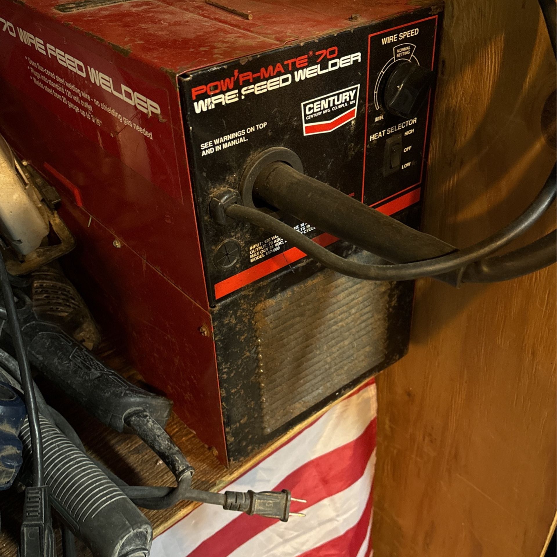 Century Powermate 70 Wire Feed Welder for Sale in Maplewood, MN OfferUp