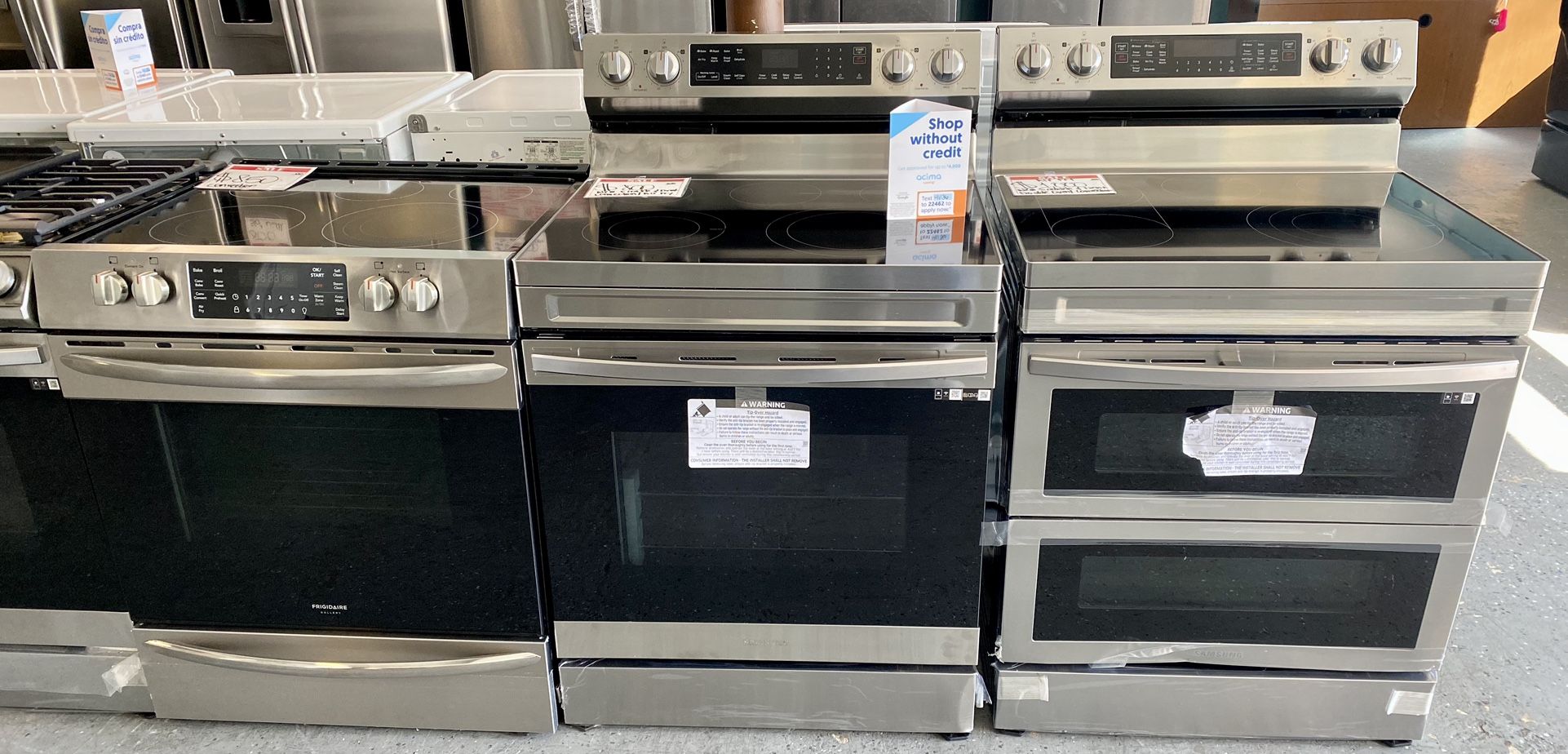 Wide Variety Of New Scratch&Dent Electric Black Glass Top Stoves +10% Discount Off