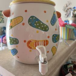 Beautiful Flip Flop Glass Tea Punch Dispenser 